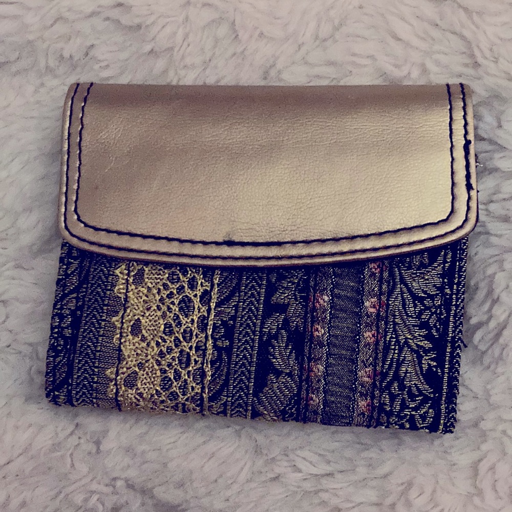 Buxton Black & Gold Wallet